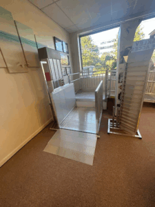 vertical platform lift