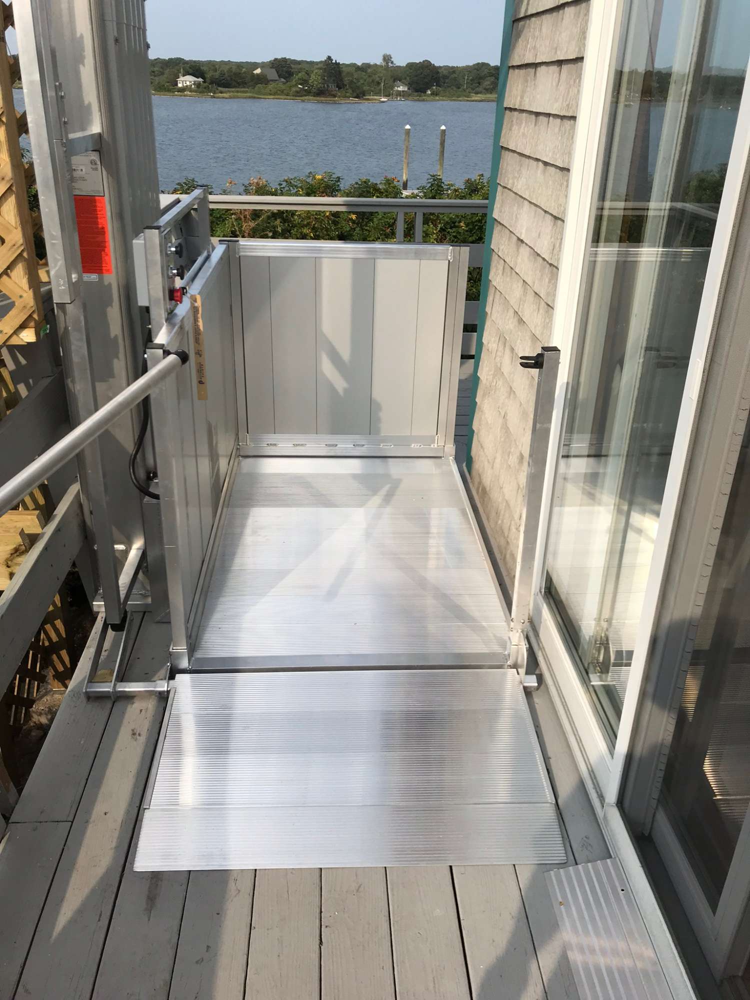 Vertical Platform Lifts