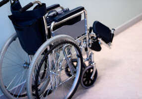 wheelchair hallway clearance